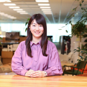 慶野 英里名